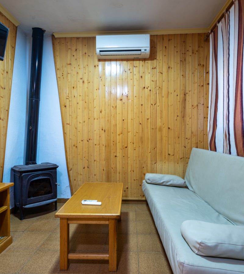 _DSC9357-HDR Camping Monfragüe - Sala de Estar con Chimenea